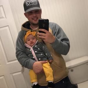 Meet your Posher, Dustin